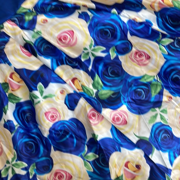 Girls blue flowers dress - Picture 4 of 7